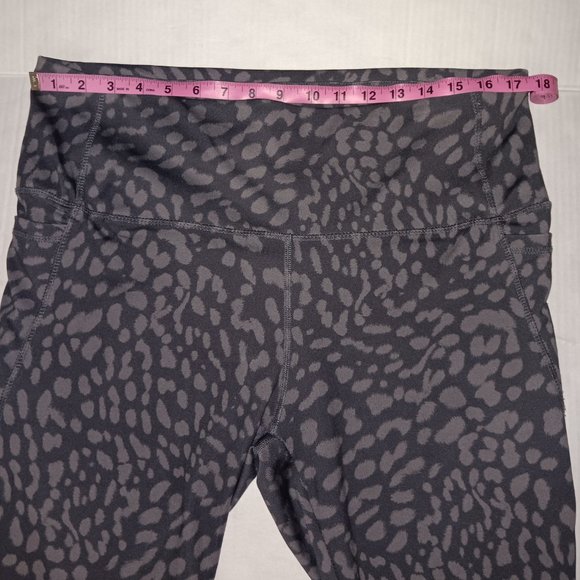 DAISY FUENTES FIT ANIMAL PRINT ACTIVEWEAR LEGGINGS - Picture 8 of 10